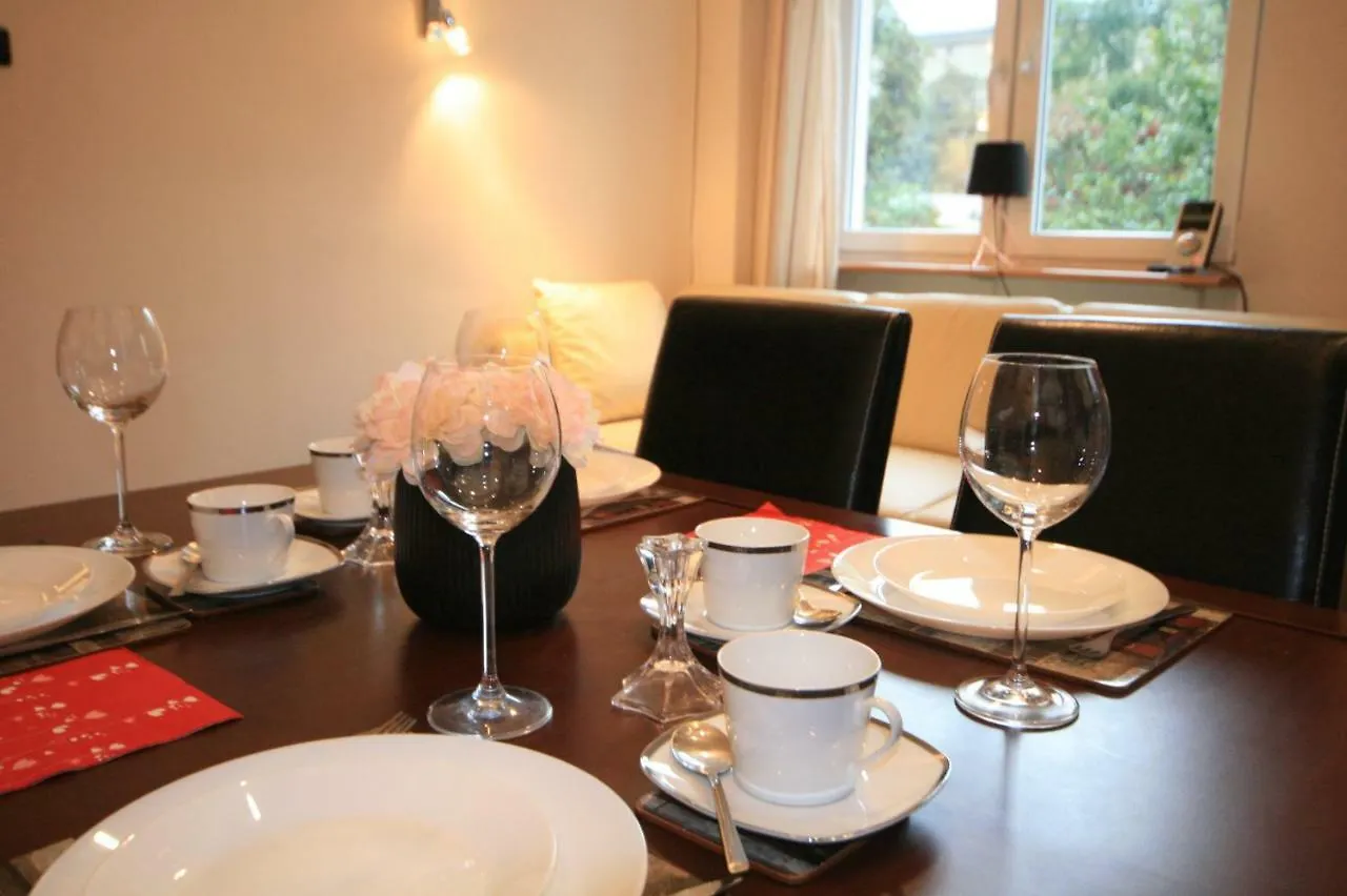 Apartment Vive City Center For Four Warsaw